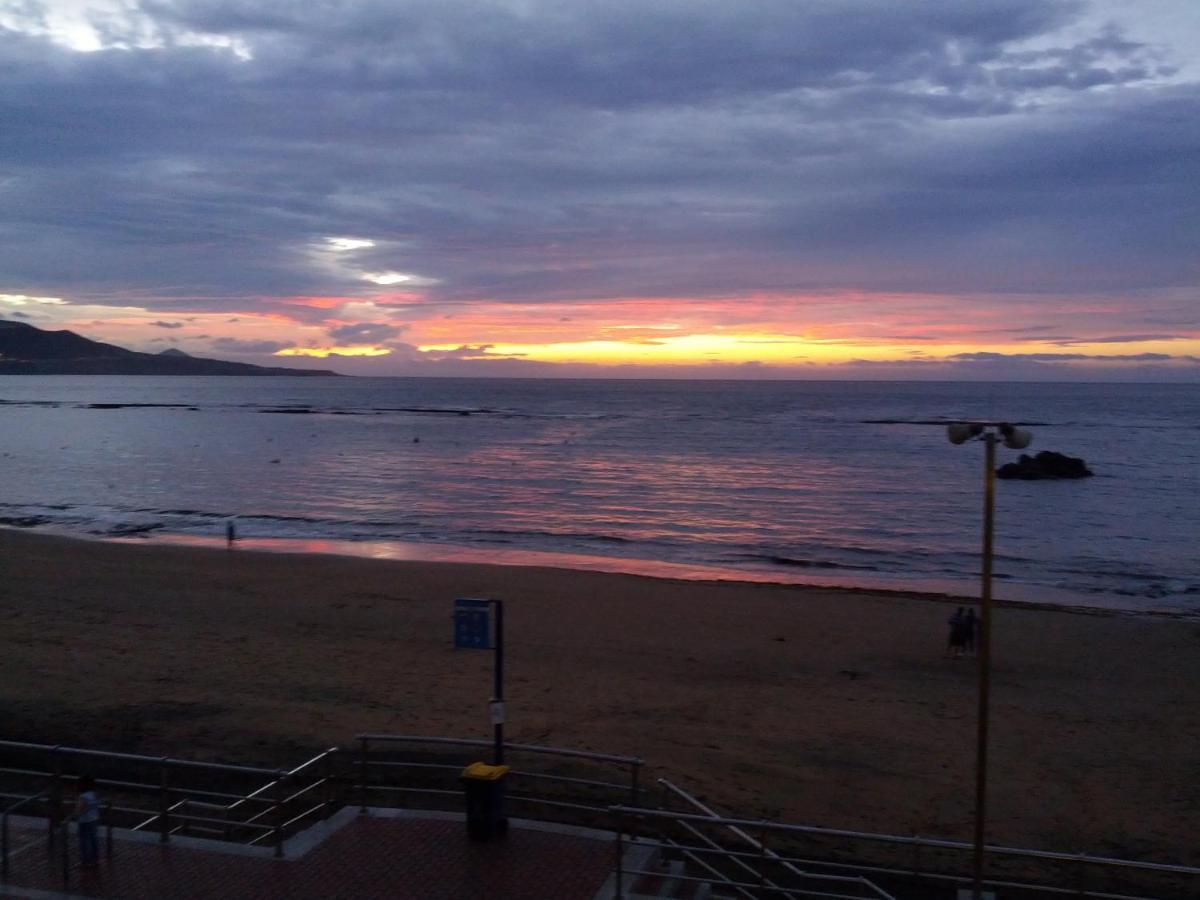 Seafront Terrace Home Las Canteras Beach - Wifi Лас Палмас де Гран Канария Екстериор снимка